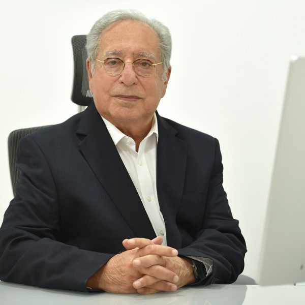 Dr. Petros Petrides (Vascular Surgery)